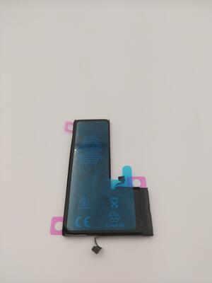 Zamena baterije iPhone 11 Pro — Zamenska (premium) baterija — Viper Mobile