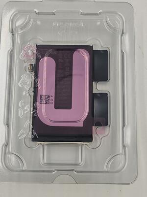Zamena baterije iPhone 16 — Genuine Apple (Original) baterija — Viper Mobile