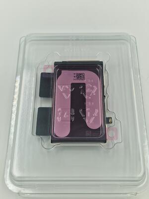 Zamena baterije iPhone 17 — Genuine Apple (Original) baterija — Viper Mobile