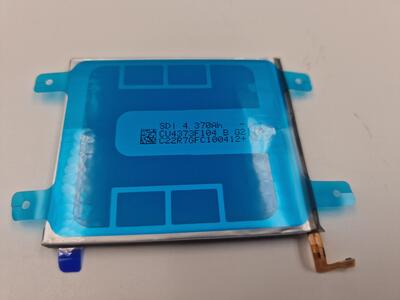 Zamena baterije Samsung S21 FE — Original (Service Pack) baterija — Viper Mobile
